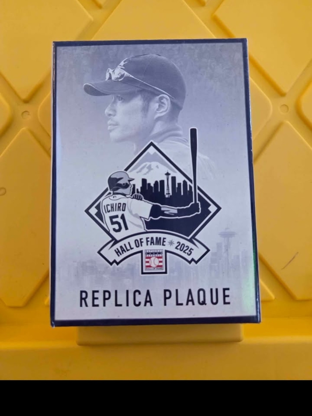Ichiro Hall of Fame 2025 Replica Plaque - Silver/Black